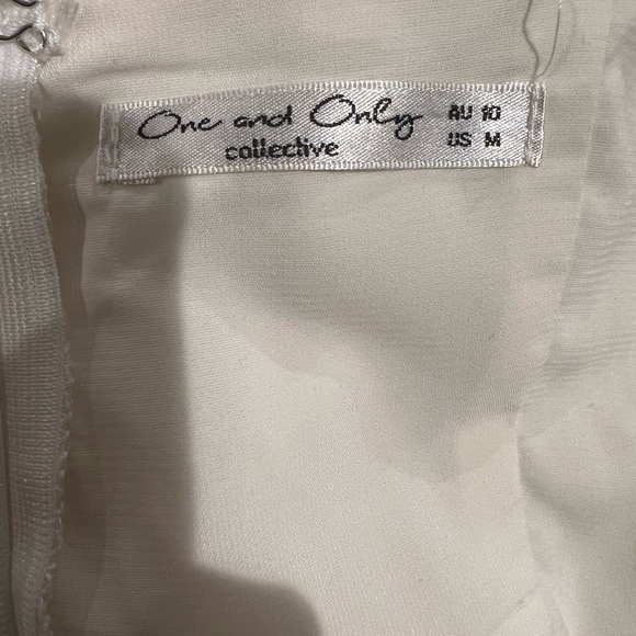 White satin side tie dress - Picture 3 of 4